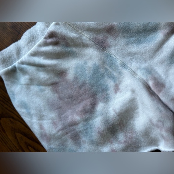 Free People Kelly Washed shorts tie dye white fleece XS drawstring sweatpants - Picture 6 of 8